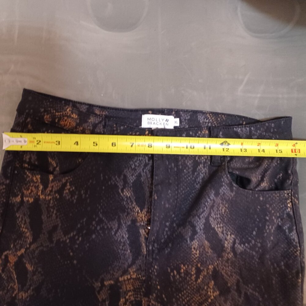 Molly Bracken Metallic Snake Print Stretch Jeans - Picture 3 of 6